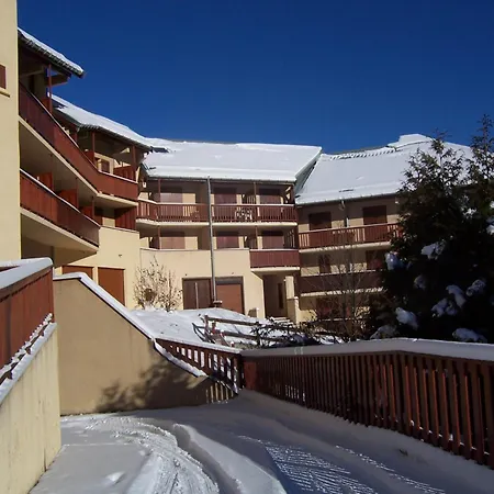 2 Pieces, 4 Pers, Sud-est, Balcon, Parking Collectif Valloire
